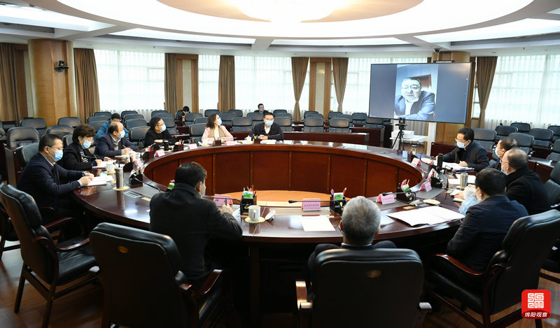 2021年1月26日 ，市應(yīng)對新冠肺炎疫情應(yīng)急指揮部視頻調(diào)度會  張莉 攝.jpg