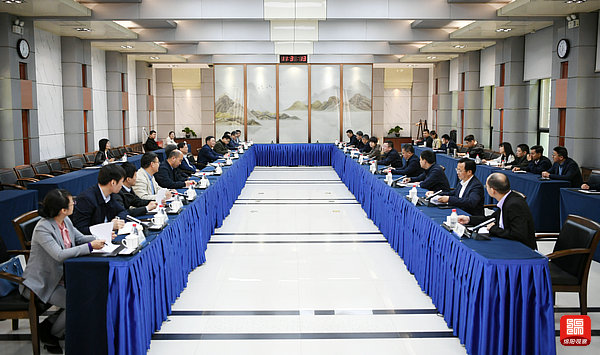 2021年4月18日，元方與西工大舉行工作會談 張莉 攝.jpg