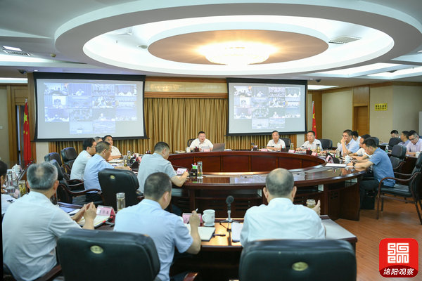 2021年7月13日，元方督導(dǎo)生態(tài)環(huán)境突出問題整改工作并召開專題會(huì)議  王勇 攝 (1).jpg