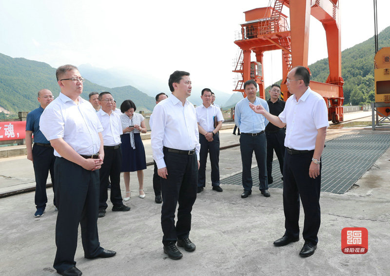 2021年7月8日 羅增斌在武都水庫(kù)督導(dǎo)防汛減災(zāi)工作（記者 賴杰 攝）.JPG