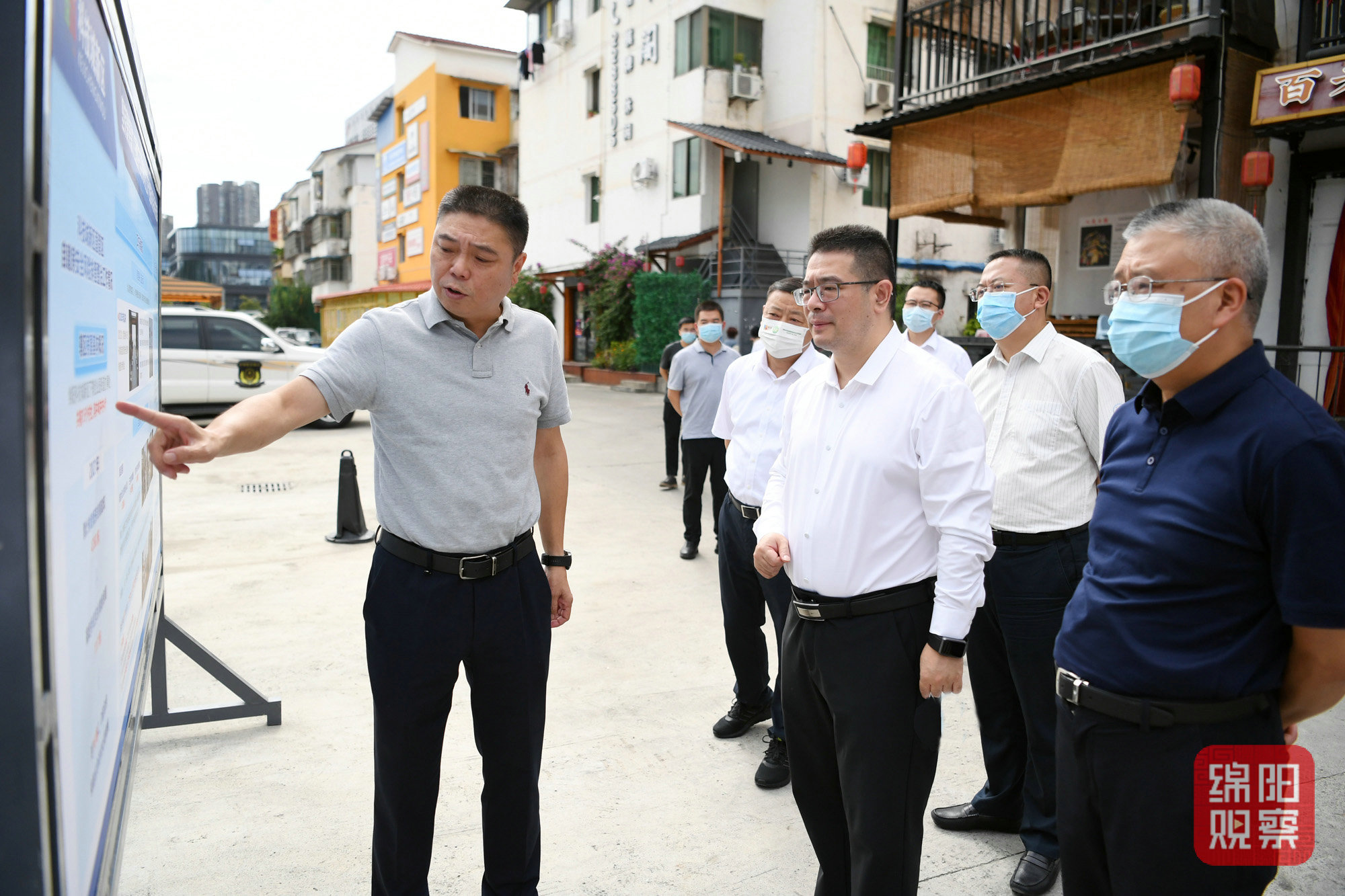 2022年9月5日，李云督導(dǎo)自建房安全專(zhuān)項(xiàng)整治工作2  張莉 攝.jpg